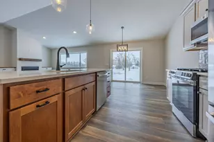 1660 Squirrel Way, New Richmond, WI 54017 - Photo 13