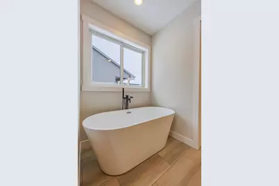 1660 Squirrel Way, New Richmond, WI 54017 - Photo 27