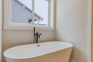 1660 Squirrel Way, New Richmond, WI 54017 - Photo 27