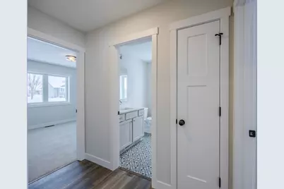 1660 Squirrel Way, New Richmond, WI 54017 - Photo 15