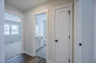 1660 Squirrel Way, New Richmond, WI 54017 - Photo 15