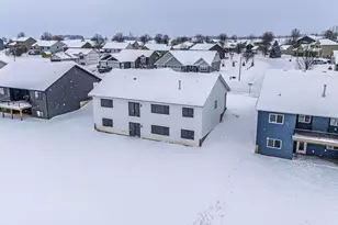 1660 Squirrel Way, New Richmond, WI 54017 - Photo 47