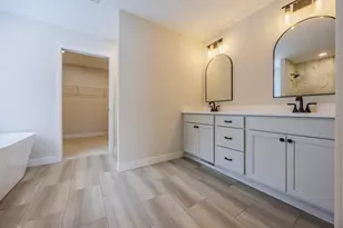 1660 Squirrel Way, New Richmond, WI 54017 - Photo 31