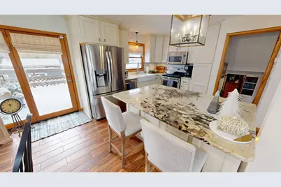 1210 Willmar Avenue SW, Willmar, MN 56201 - Photo 9