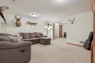 384 Cedar St, Baldwin, WI 54002 - Photo 21