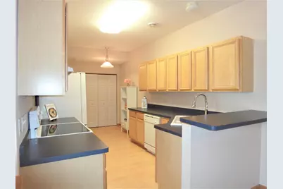 9204 Holly Lane N #403, Maple Grove, MN 55311 - Photo 9