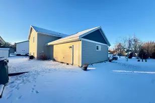 1170 Coakley St, Paynesville, MN 56362 - Photo 31