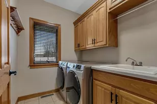 1805 30th St S, Saint Cloud, MN 56301 - Photo 17