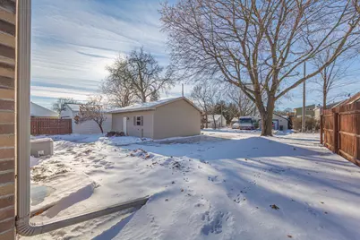 1402 4th Street SW, Austin, MN 55912 - Photo 25
