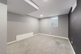 1402 4th St SW, Austin, MN 55912 - Photo 21