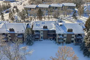 14326 Fairway Dr, Eden Prairie, MN 55344 - Photo 33