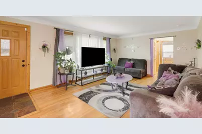 5918 Xerxes Avenue N, Brooklyn Center, MN 55430 - Photo 9