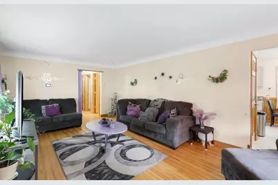 5918 Xerxes Avenue N, Brooklyn Center, MN 55430 - Photo 7