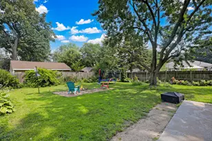 5918 Xerxes Ave N, Brooklyn Center, MN 55430 - Photo 43