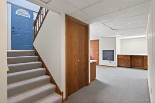 7708 Zealand Ave N, Brooklyn Park, MN 55445 - Photo 29