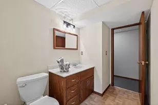 7708 Zealand Ave N, Brooklyn Park, MN 55445 - Photo 39