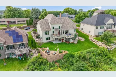 3020 Carey Heights Drive, Maplewood, MN 55109 - Photo 17