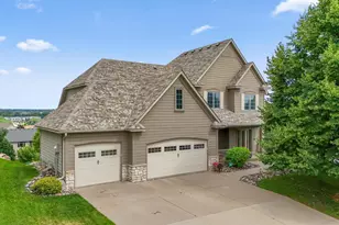 3020 Carey Heights Dr, Maplewood, MN 55109 - Photo 39