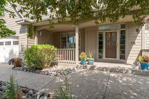 3020 Carey Heights Dr, Maplewood, MN 55109 - Photo 3