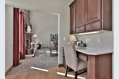 3020 Carey Heights Drive, Maplewood, MN 55109 - Photo 15