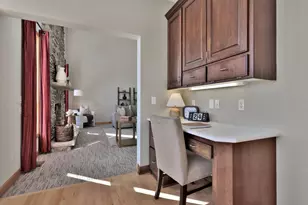 3020 Carey Heights Dr, Maplewood, MN 55109 - Photo 15