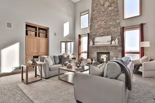 3020 Carey Heights Dr, Maplewood, MN 55109 - Photo 13