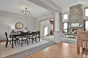 3020 Carey Heights Dr, Maplewood, MN 55109 - Photo 9