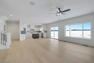 470 Sea Wing Blvd, Prescott, WI 54021 - Photo 9