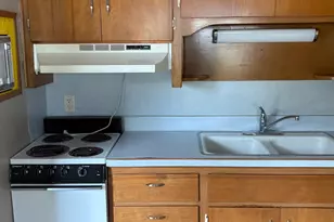 202 7th Ave SW, Pipestone, MN 56164 - Photo 7