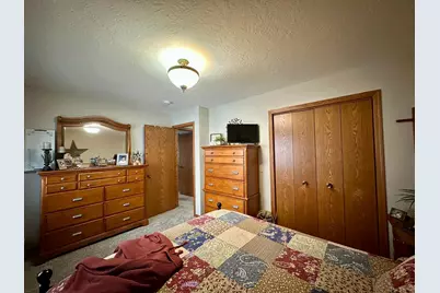 126 W Warren Street, Luverne, MN 56156 - Photo 15