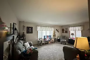 126 W Warren St, Luverne, MN 56156 - Photo 17