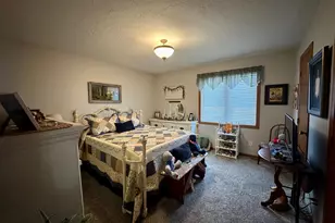 126 W Warren St, Luverne, MN 56156 - Photo 9