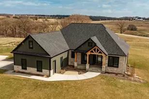 4980 Royal Oaks Circle SW, Rochester, MN 55902 - Photo 3