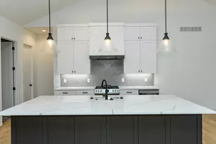 4980 Royal Oaks Circle SW, Rochester, MN 55902 - Photo 27