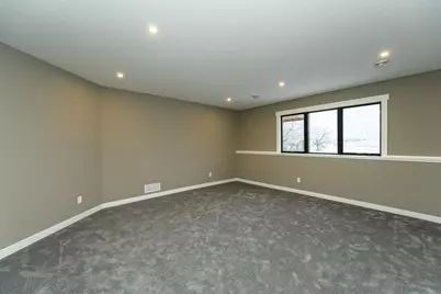 4980 Royal Oaks Circle SW, Rochester, MN 55902 - Photo 47