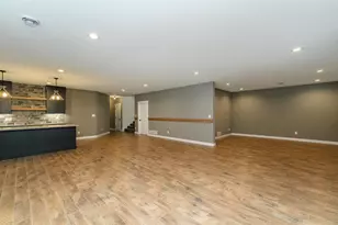 4980 Royal Oaks Circle SW, Rochester, MN 55902 - Photo 49