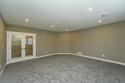 4980 Royal Oaks Circle SW, Rochester, MN 55902 - Photo 39