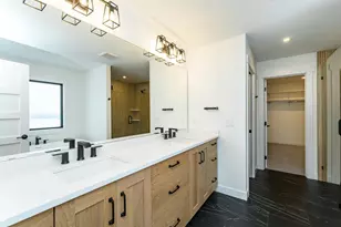 4629 Royal Oaks Circle SW, Rochester, MN 55902 - Photo 47