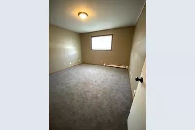 901 Pearl Avenue #208, Marshall, MN 56258 - Photo 5