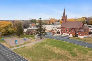 200 Meadow Dr, Loretto, MN 55357 - Photo 39