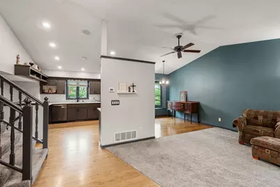 200 Meadow Drive, Loretto, MN 55357 - Photo 5