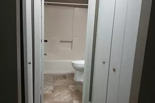 901 Country Club Dr, Marshall, MN 56258 - Photo 7