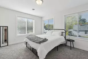 2084 E Reaney Ave, Saint Paul, MN 55119 - Photo 13