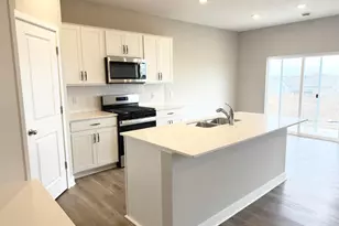 474 Blueridge Street SW, Delano, MN 55328 - Photo 3