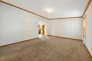 436 W Hudson Ave W, Mankato, MN 56001 - Photo 9