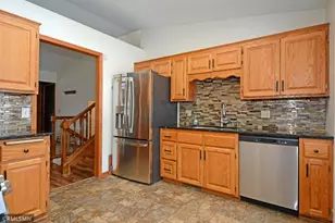 9246 Shenandoah Ln N, Maple Grove, MN 55369 - Photo 13