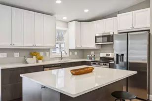 981 104th Ave NW, Coon Rapids, MN 55433 - Photo 1