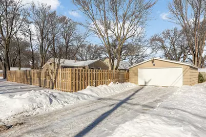 5300 Louisiana Avenue N, Crystal, MN 55428 - Photo 21