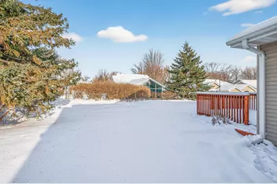 2121 Southwind Road, Maplewood, MN 55109 - Photo 25