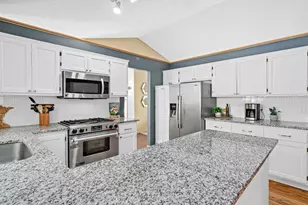 4008 W 145th St, Savage, MN 55378 - Photo 9